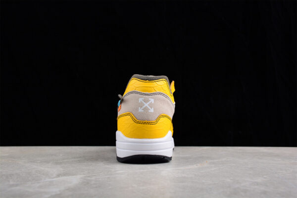 Shoes Nike Air Max 1 OW - Image 8